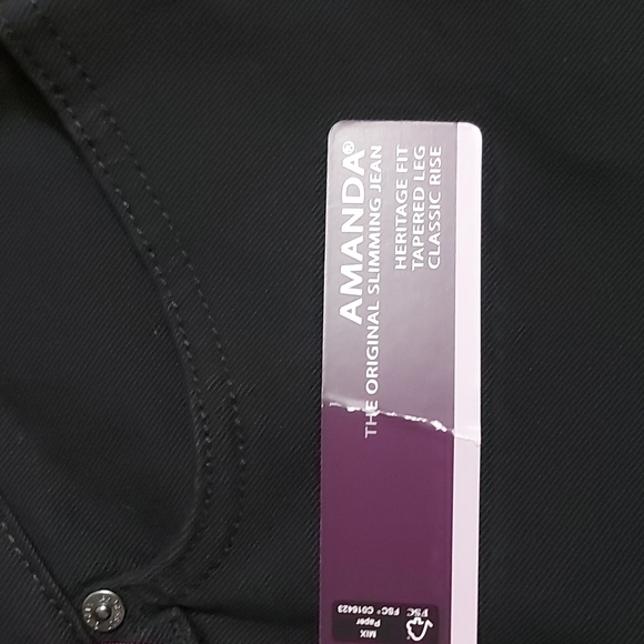 NWT Gloria Vanderbilt Amanda The Original Slimming Jean - sz 8 - Picture 2 of 14